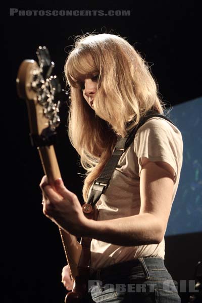 JEFFREY LEWIS AND THE RAIN - 2014-01-26 - SAINT OUEN - Mains d'Oeuvres - 